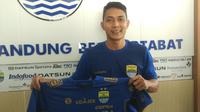 Purwaka Yudhi kembali membela Persib Bandung. (Liputan6.com/Kukuh Saokani)