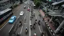 Mulai Desember, Pemprov DKI  berencana akan memberlakukan pembatasan kendaraan roda dua di sepanjang Jalan Medan Merdeka Barat hingga Bundaran HI, Jakarta, Selasa (11/11/2014). (Liputan6.com/Faizal Fanani) 