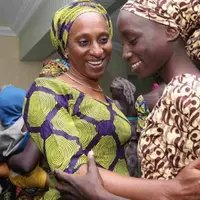 Korban penculikan ekstremis Islam pulang dan bisa berkumpul bersama keluarga saat Natal. (irishtimes.com)