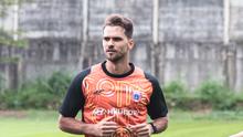 Pemain asing baru Persija Jakarta, Paulo Ricardo pada sesi latihan i Persija Training Ground, Depok, pada Senin (2/2/2026) sore WIB sebagai persiapan untuk melawan Arema FC. (Bola.com/Nur Iman Ali)