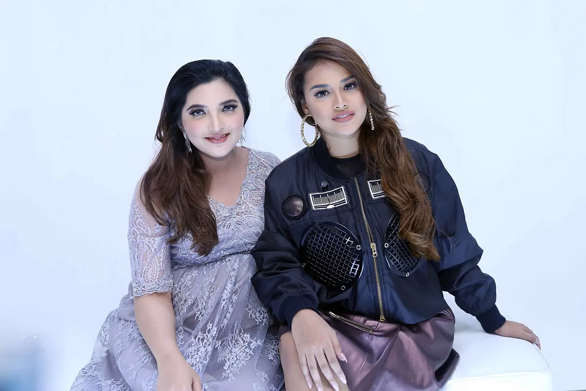 [Bintang] Aurel Hermansyah dan Ashanty