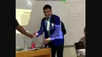 Top 3 Berita Hari Ini: Witan Sulaeman Masuk Kuliah Lagi dan Ditemani Istri, Sepatunya Jadi Sorotan