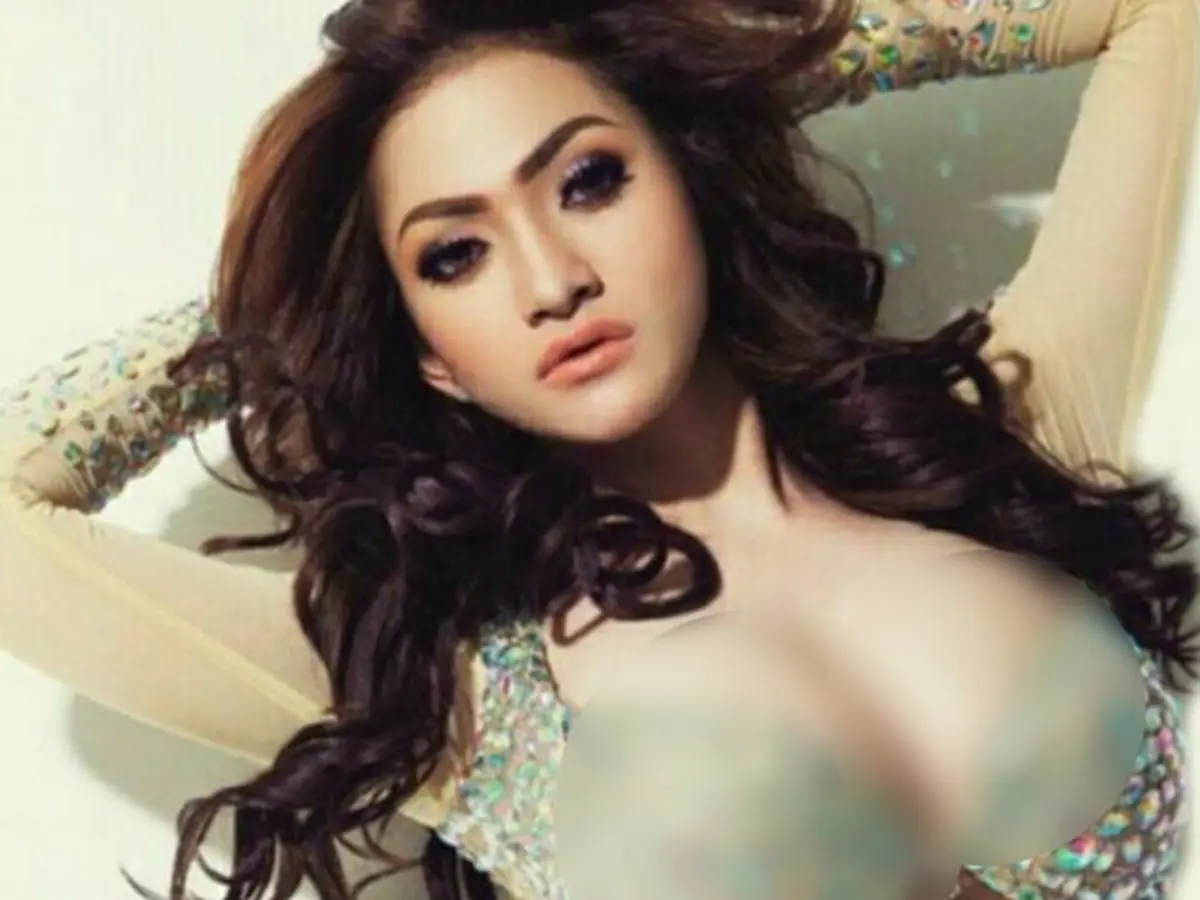 Amel Alvi Habiskan Ratusan Juta Rupiah demi Wajah Cantik - ShowBiz  Liputan6.com