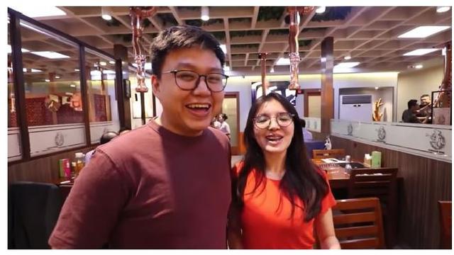 7 Potret Restoran Korea Milik Inul Daratista di Kawasan Elit, Sajikan Cita Rasa Indonesia