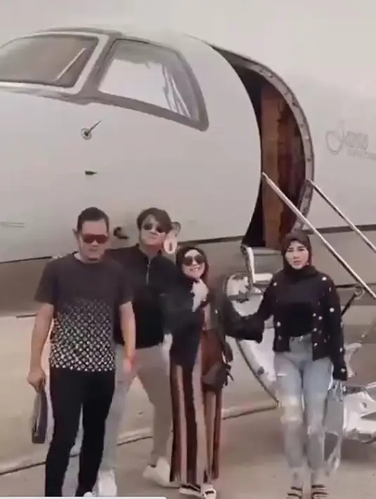 RizkyBillar dan Lesti Kejora (Instagram/juragan_99)