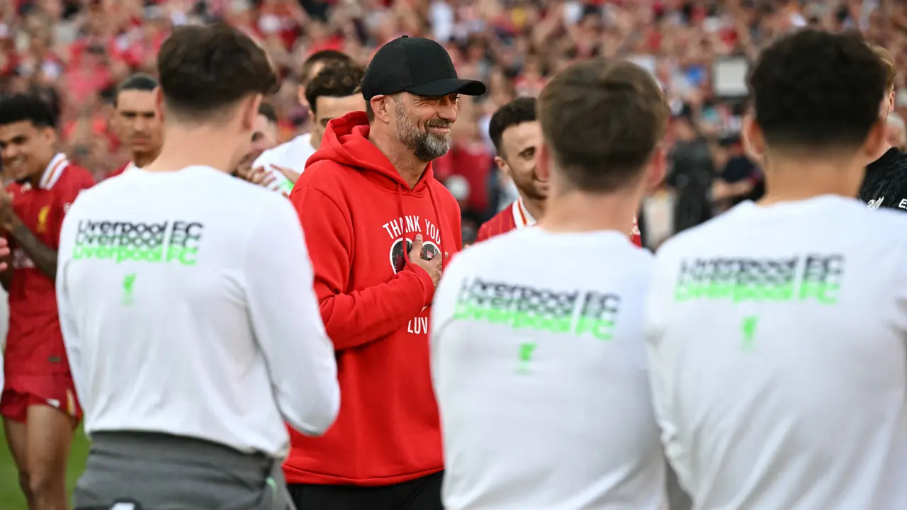 Foto: Momen Haru Perpisahan Jurgen Klopp Bersama Liverpool