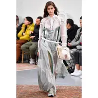 Inspirasi baju putih