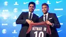 Neymar menjadi pemain dengan nilai transfer termahal di Liga Prancis sekaligus Dunia. Penyerang asal Brasil tersebut didatangkan menuju Paris Saint-Germain dengan biaya 198 juta poundsterling atau setara Rp3,9 triliun dari Barcelona pada 2017 silam. (Foto: AFP/Lionel Bonaventure)