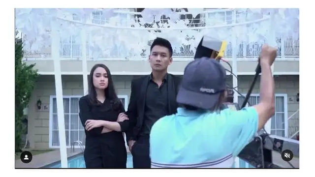 Jadi Antagonis di Sinetron Suster El, Ini 6 Potret Keluarga Kecil Anjani Dina