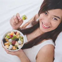 Kenali dan hindari jenis-jenis buah ini untuk mengoptimalkan program diet kamu. (Sumber: Freepik/odua).
