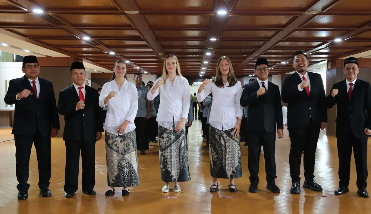 Ketua Umum PSSI Erick Thohir menjelaskan alasan naturalisasi ini. Indonesia ingin lolos ke Piala Dunia sepak bola putri pada 2027. (Foto: Dokumentasi Kementerian Hukum)