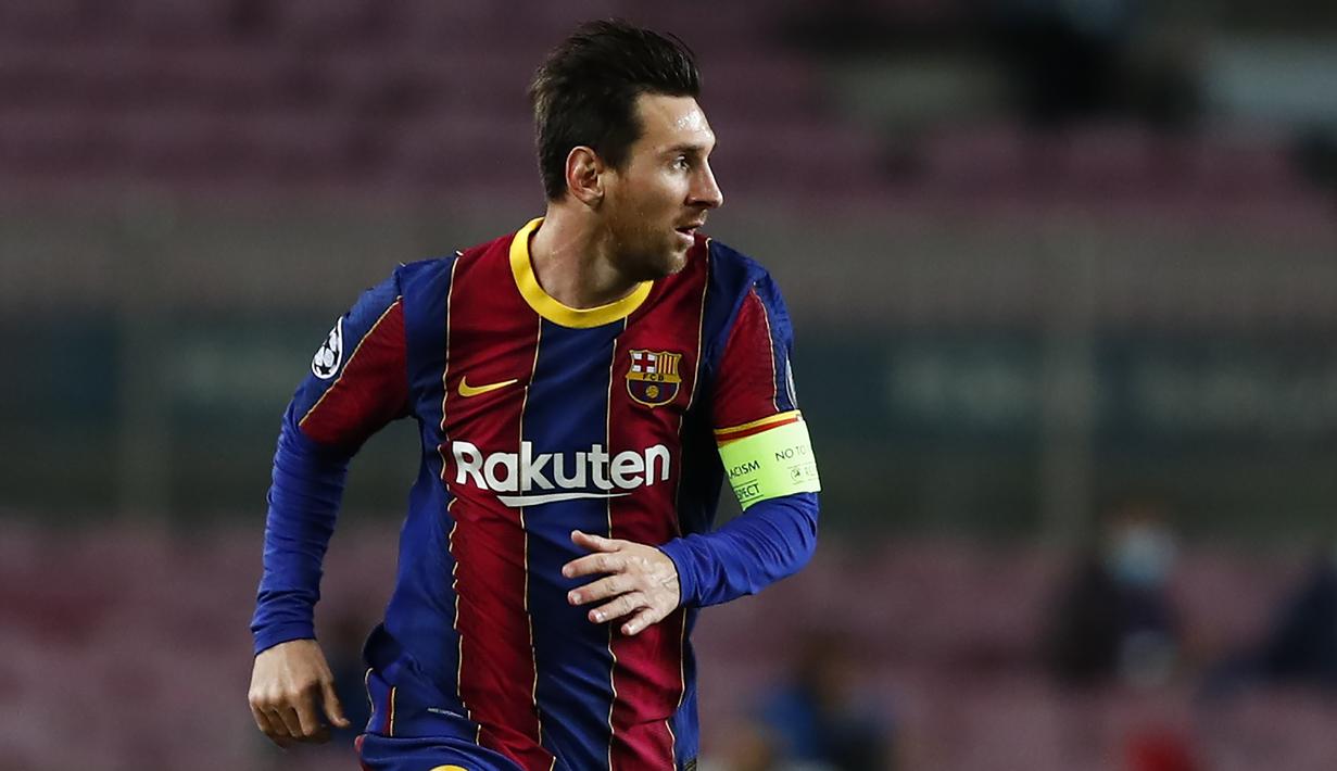 4. Lionel Messi - Messi terlihat seperti kehilangan motivasi bertanding dan mencetak gol di awal musim kompetisi. Pemain asal Argentina ini tampil datar di setiap pertandingan dan baru mengoleksi satu gol dalam lima penampilannya di Liga Spanyol. (AP Photo/Joan Monfort)