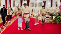 Presiden Jokowi mengantar putra bungsunya, Kaesang Pangarep ke lokasi akad nikah di Pendopo Royal Ambarukmo Yogyakarta, Sabtu (10/12/2022). (Foto:Liputan/Lizsa Egaham)