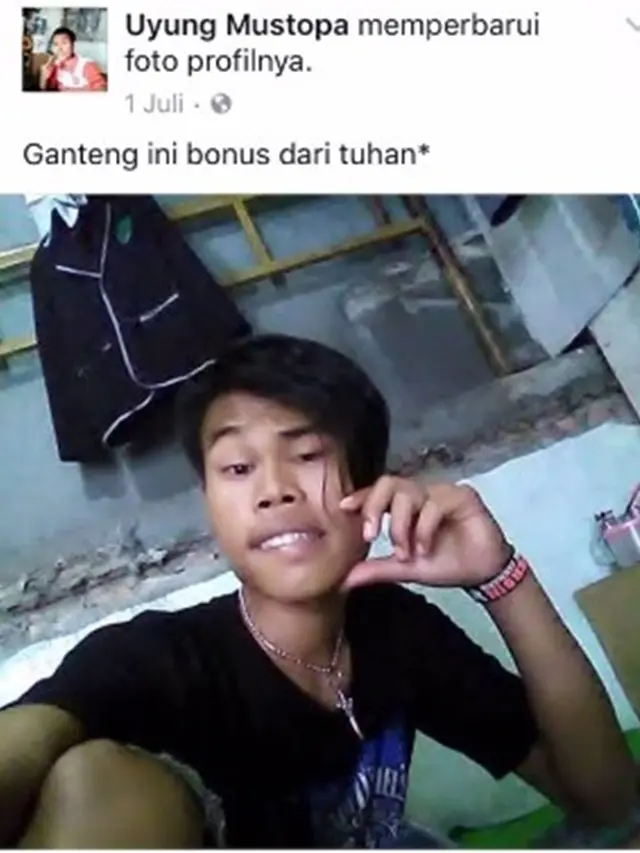 6 Status Facebook Cowok Terlalu Pede Ini Bikin Ngelus Dada