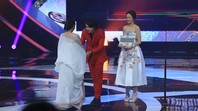 [Bintang] Ayu Laksmi -IBOMA 2018