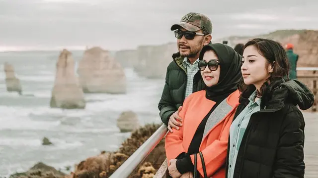 6 Potret Kebersamaan Nikita Willy dan Ayah Tirinya, Akrab Banget