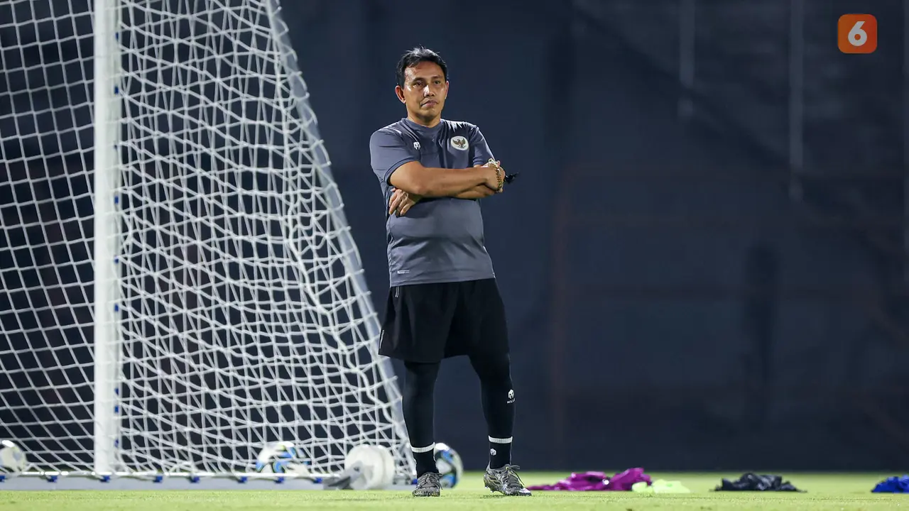 Pelatih Timnas Indonesia U-17 Bima Sakti