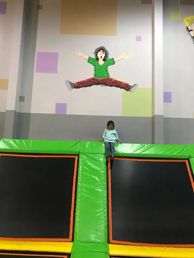 Gravity Indoor Trampoline Park