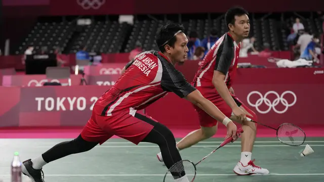 Foto: Hendra Setiawan/Mohammad Ahsan Menutup Hegemoni Tim Bulu Tangkis Indonesia di Hari Pertama Olimpiade Tokyo 2020