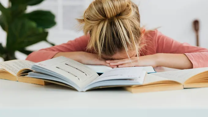 4 Tanda Anak Membutuhkan Waktu Istirahat dari Aktivitas Belajarnya