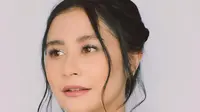 Prilly Latuconsina membintangi film Kukirra Kau Rumah yang mengusung isu kesehatan mental. (Foto: Instagram @prillylatuconsina96)