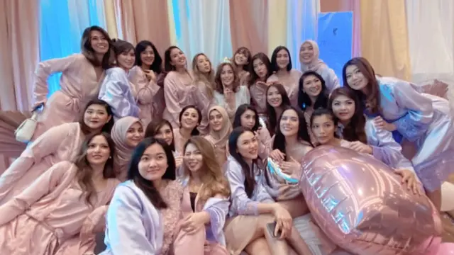 Momen bridal shower dari artis cantik Jessica Iskandar