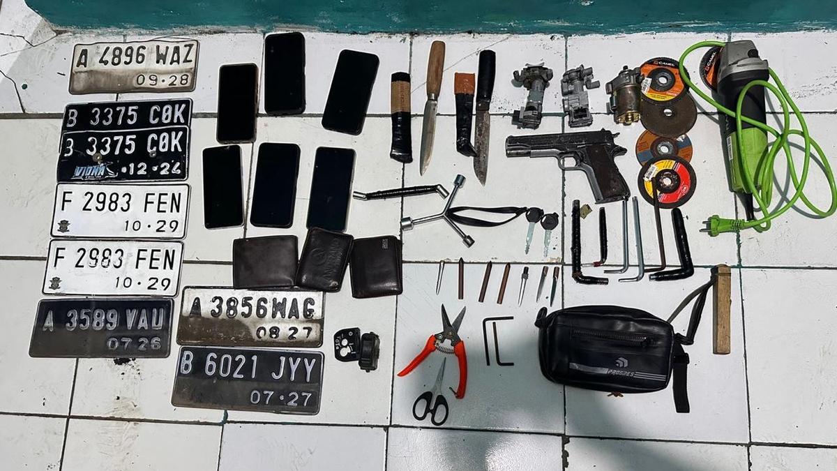 Markas Maling Motor di Tangerang Digerebek, Ditemukan Airsof