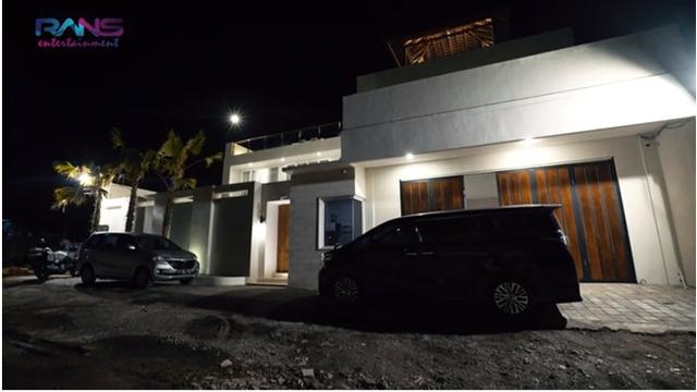 7 Potret Villa Mewah Anang dan Ashansty di Bali, Desain Sendiri dengan Konsep Minimalis