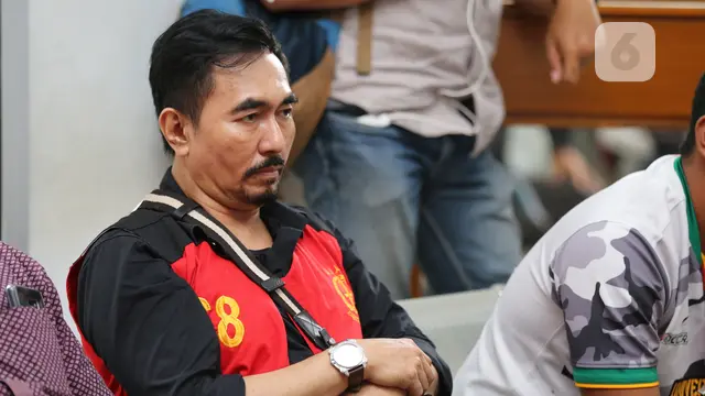 [Bintang] Gatot Brajamusti sidag Vonis Asusila