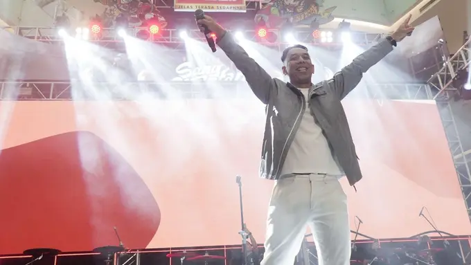  Mall Take Over Surabaya, Main Games sampai Manggung!