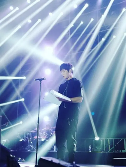 Menjadi aktor drama action, saat Ji Chang Wook pertama kalinya bermain di drama “Warrior Baek Dong  Soo”. (Instagram/jichangwook)