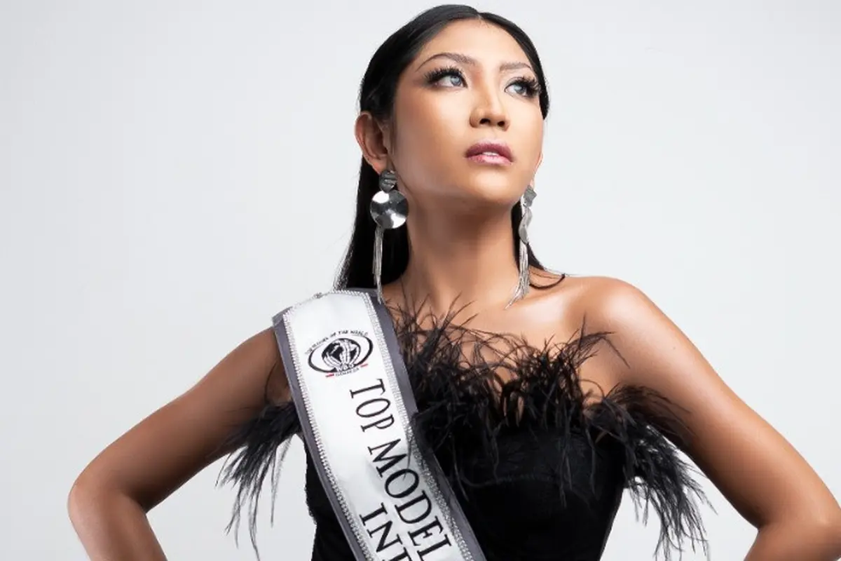 Safira Rumimper, Wakil Indonesia di Ajang Top Model of The World 2021