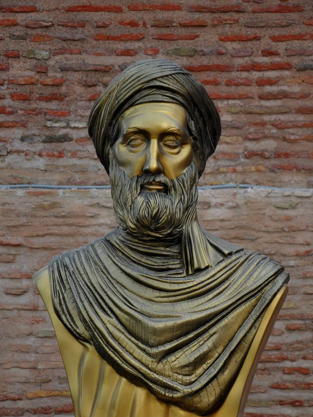 Ibnu Khaldun