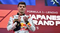 Di lintasan Sirkuit Suzuka, Jepang, Max Verstappen seolah tak teradang sejak awal start balapan. (Toshifumi KITAMURA/AFP)