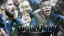 Kylian Mbappe, Antoine Griezmann dari Timnas Prancis berada di peringkat dua FIFA 2019 terbaru dengan 1.718 poin. (AFP/Franck Fife)