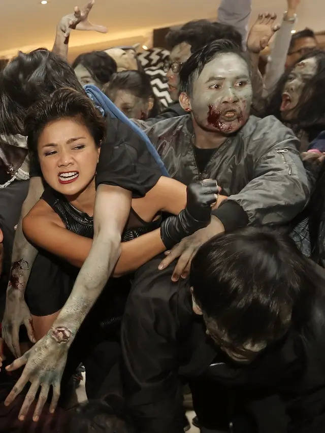 [Bintang] Demi Film Terbarunya, Nirina Zubir Rela Melakukan Hal Ini