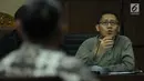 Mantan politisi Partai Demokrat, Anas Urbaningrum saat mengikuti sidang lanjutan pengajuan Peninjauan Kembali (PK) kasus korupsi dan pencucian uang proyek P3SON Hambalang di Pengadilan Tipikor, Jakarta, Jumat (8/6). (Liputan6.com/Helmi Fithriansyah)