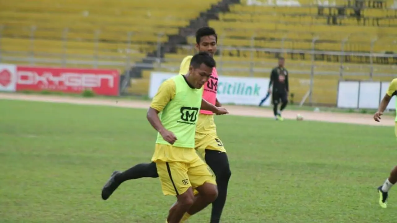 Riski Novriansyah Semen Padang