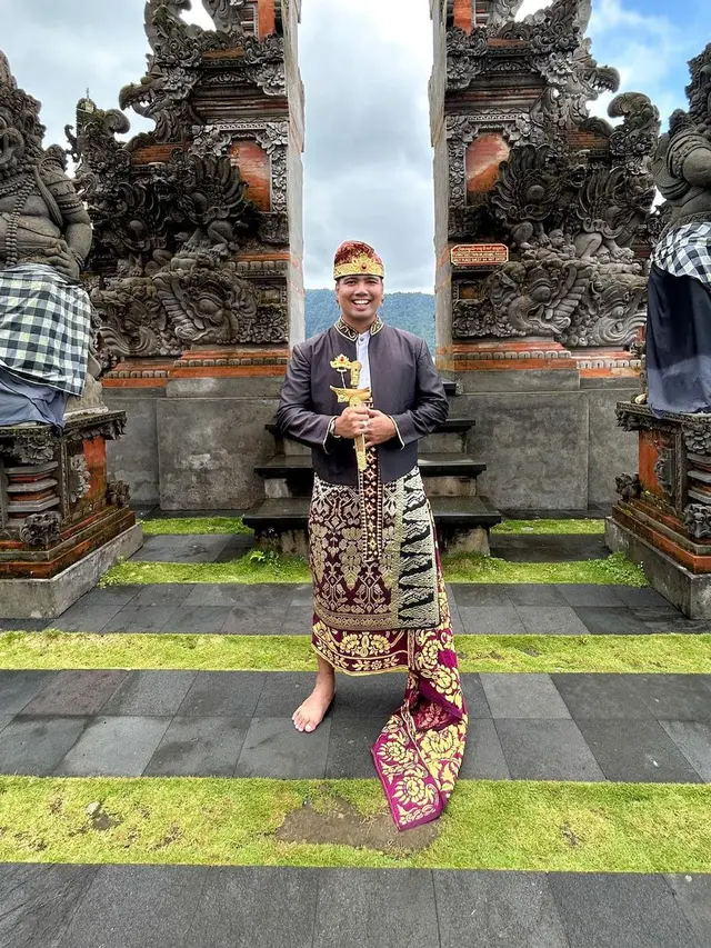 Lamar Sang Kekasih, Intip Pekerjaan Frans Faisal Kakak Fuji sekaligus Adik Bibi Ardiansyah
