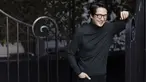 Ke Huy Quan, bintang "Everything Everywhere All at Once", berpose saat pemotretan di The London Hotel di West Hollywood, California pada 20 November 2022. Aktor berdarah Vietnam-Amerika itu menerima nominasi Piala Oscar pertamanya. (Photo by Dana Pleasant/Invision/AP)