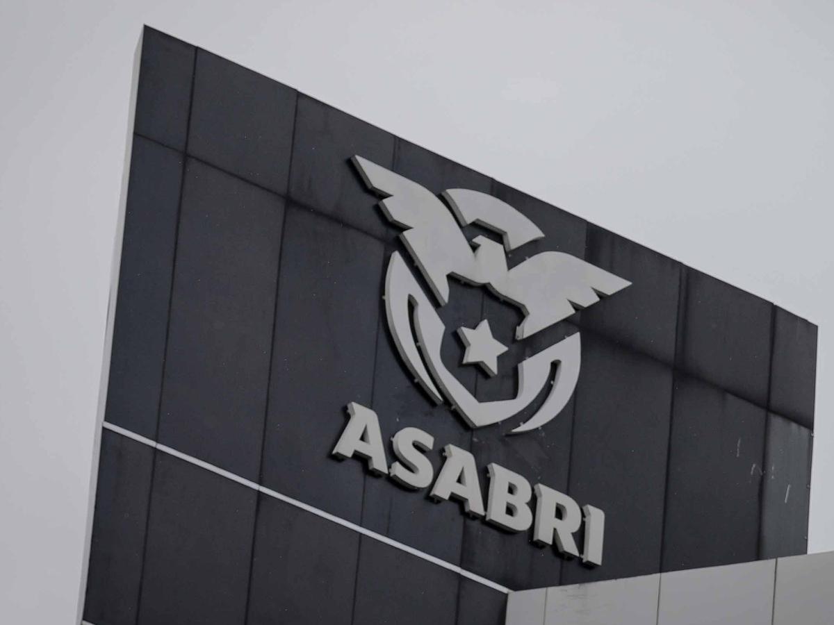 Kejagung Periksa Pjs Penata Saham PT Asabri Terkait Kasus ...