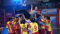 Selebrasi juara tim putri UPI Bandung usai menang di final LIMA Futsal (Istimewa)