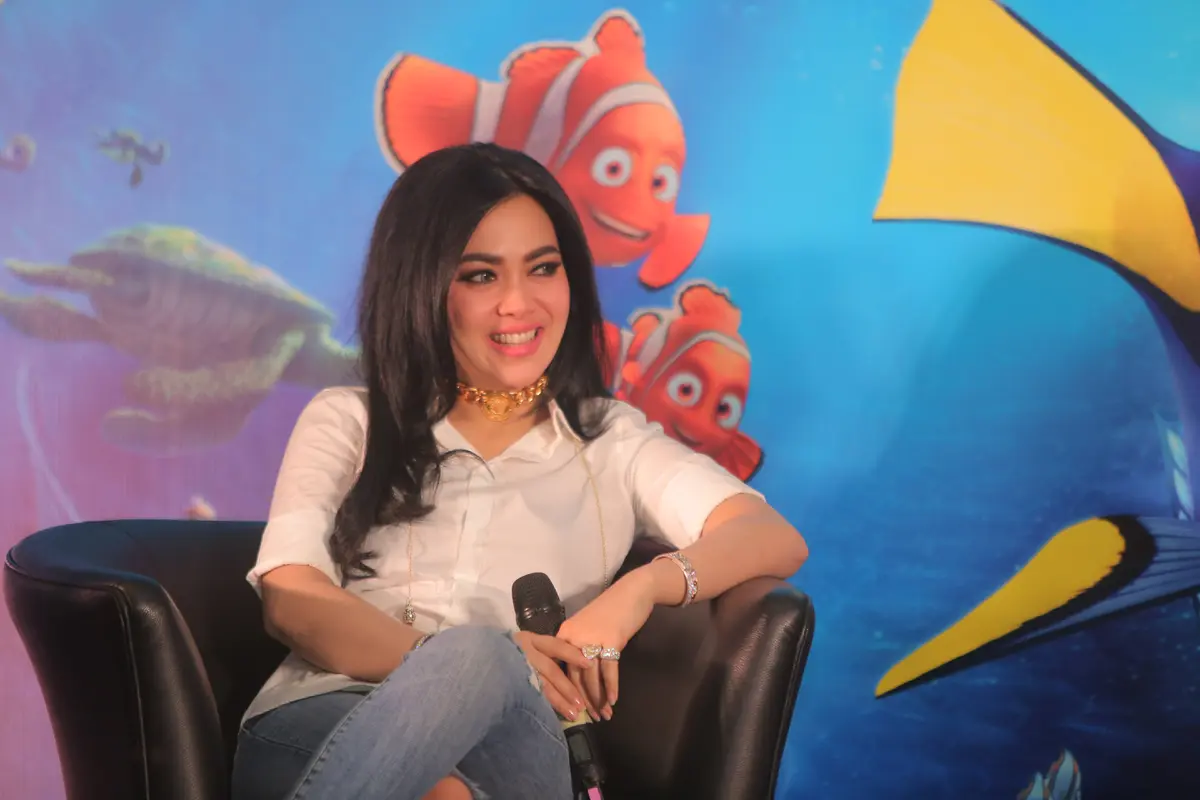 [Bintang] Syahrini