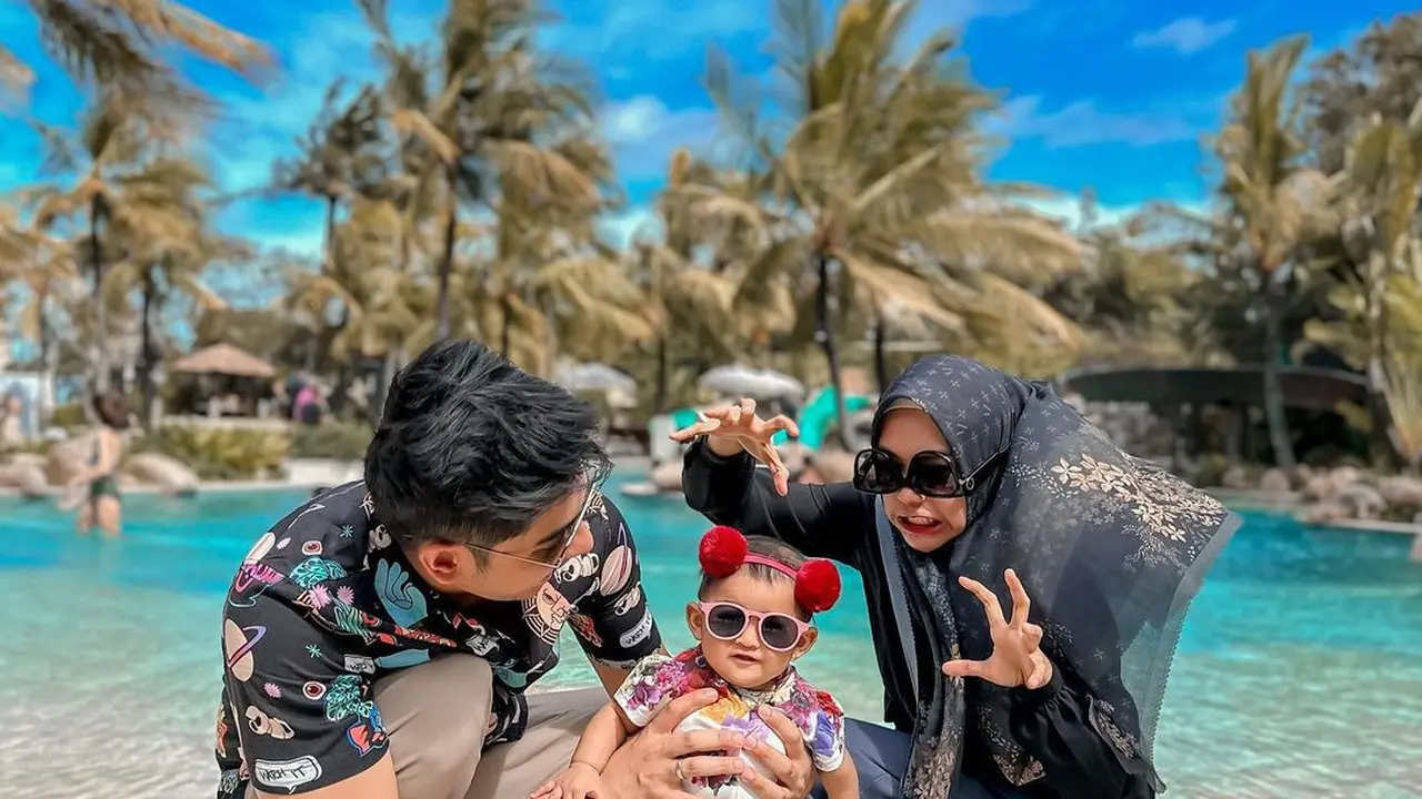 Ria Ricis, Teuku Ryan, dan Moana. (Instagram/ riaricis1795)