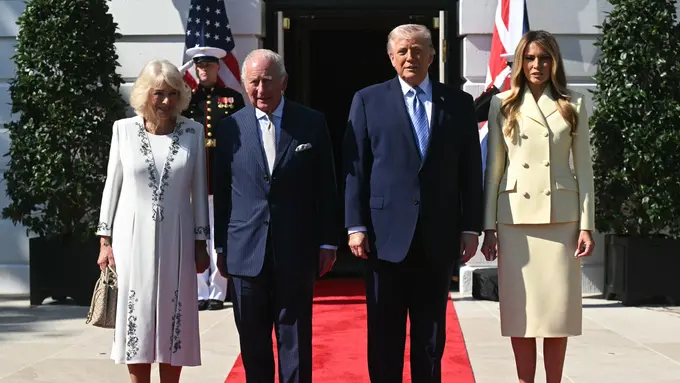 Dipopulerkan Kate Middleton, Melania Trump Pakai Busana Butter Yellow Sambut Raja Charles III dan Ratu Camilla di Gedung Putih