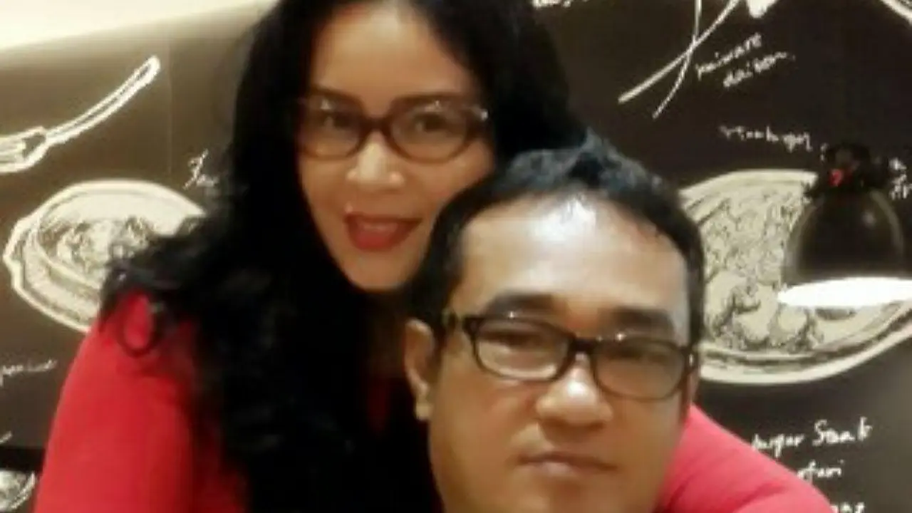 Yanni Libels