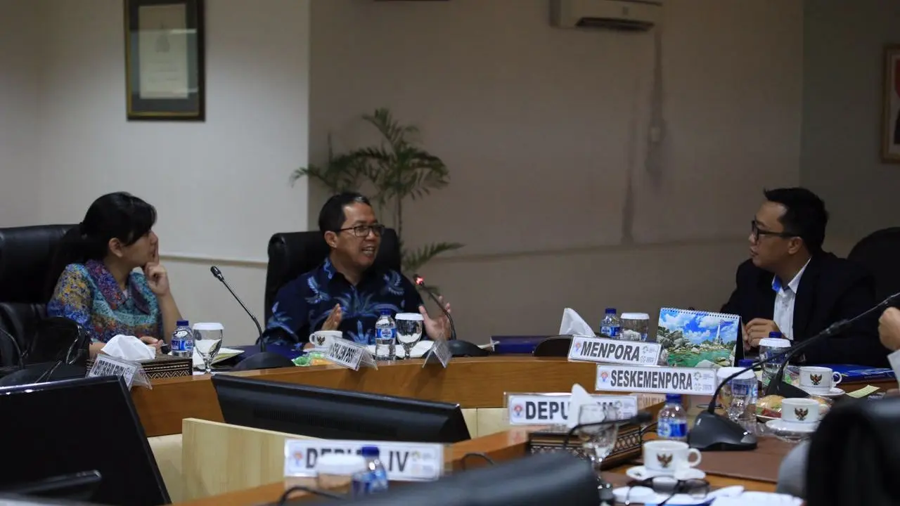 Menpora, PSSI