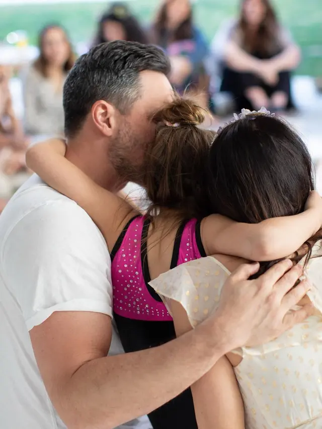 Momen kemesraan Jenna Dewan dan Steve Kazee selama berpacaran hingga akhirnya bertunangan pada Selasa (18/02/2020).