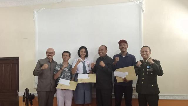 Keluarga ingi Kapten Mudita ditetapkan sebagai pahlawan nasional