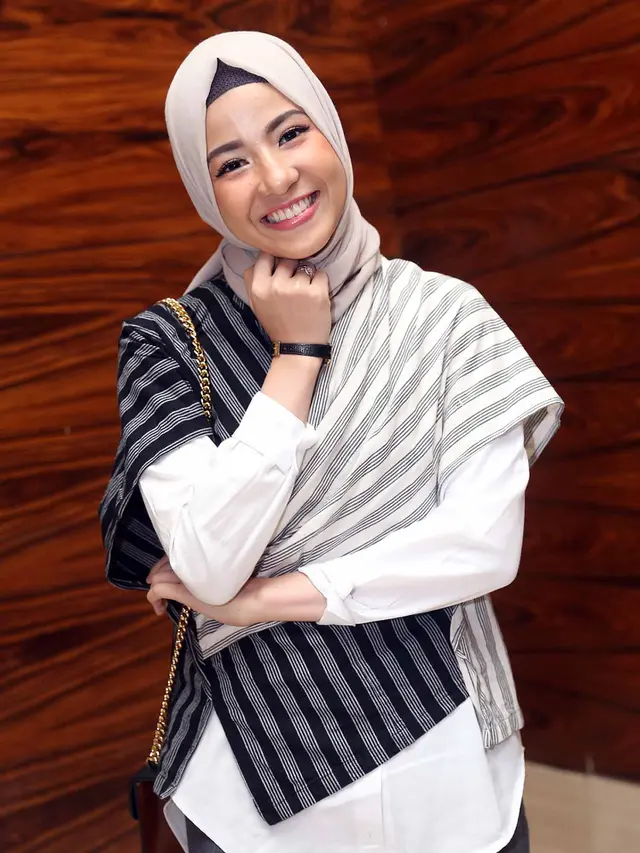 [Bintang] Natasha Rizki